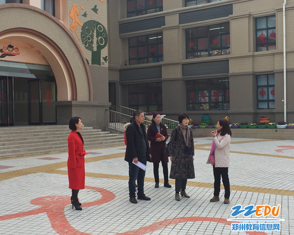 郑州市责任区督学莅临新密 参与指导开学检查工作