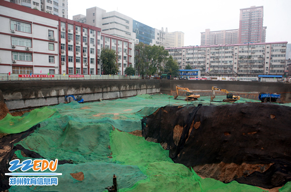 市人大视察郑州市政府年度教育投资项目建设情况