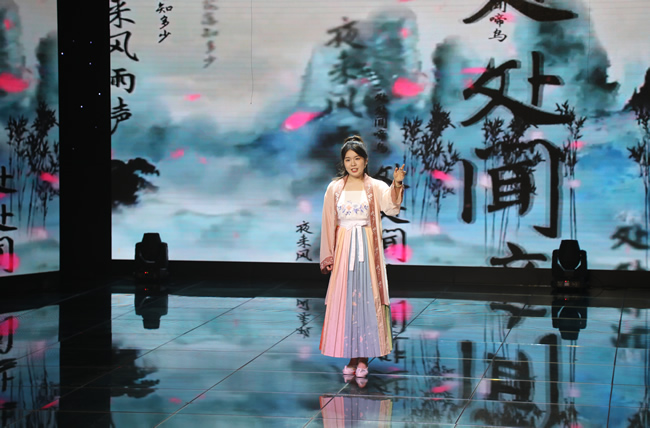 展演作品《唐诗里的中国》.jpg
